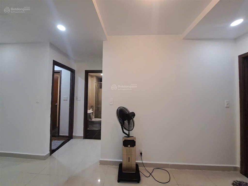 Cho thuê căn hộ phú đông premier 2pn 2wc 72m2 có nội thất 8,5tr/tháng ở liền được .  0986 632 ***
