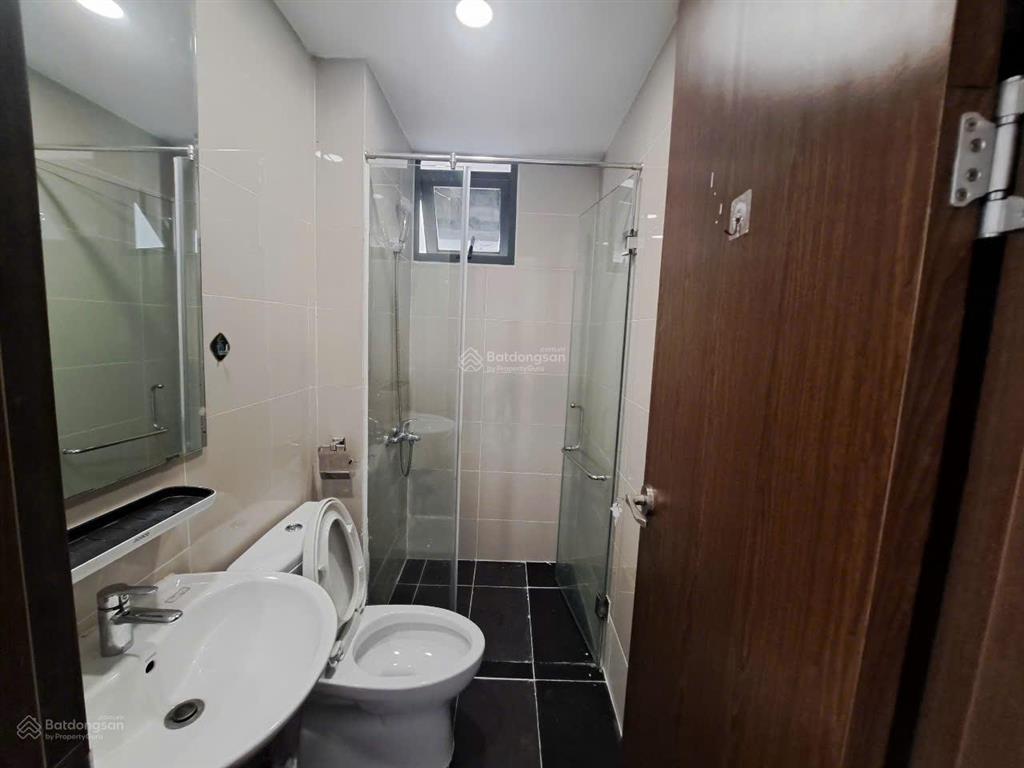 Cho thuê căn hộ phú đông premier 2pn 2wc 72m2 có nội thất 8,5tr/tháng ở liền được .  0986 632 ***