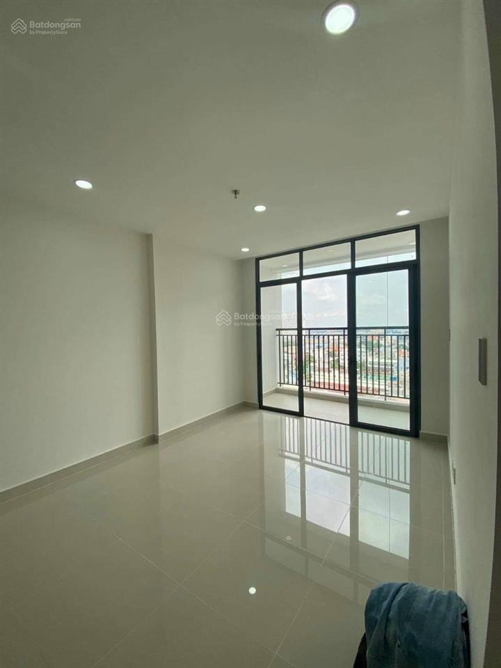 Chuyển nhượng ch phú đông premier bếp kín  3,4 tỷ/2pn 2wc 70m2,sổ sẵn,tầng đẹp,hổ trợ vay 2,8 tỷ