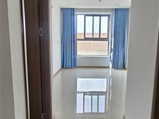 Bán ch bcons garden 2pn 2wc 57m2,tầng trung đẹp.giá chỉ  1,880 tỷ,sổ sẵn k vay.  0938 859 ***