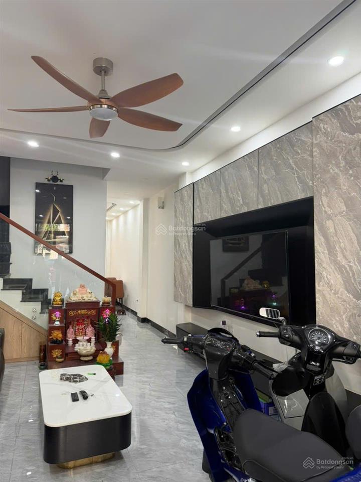 Bán nhà phố liền kề kdc đông hưng dĩ an, an ninh 24/24, đầy đủ nội thất, full thổ cư, hoàn công
