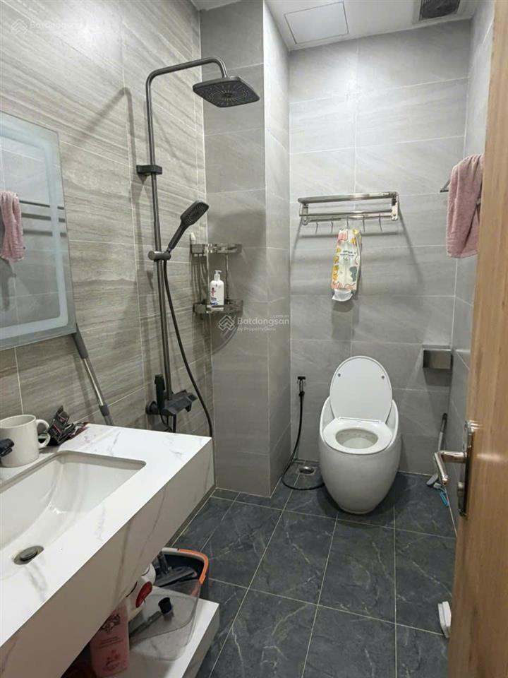 Bán nhà phố liền kề kdc đông hưng dĩ an, an ninh 24/24, đầy đủ nội thất, full thổ cư, hoàn công