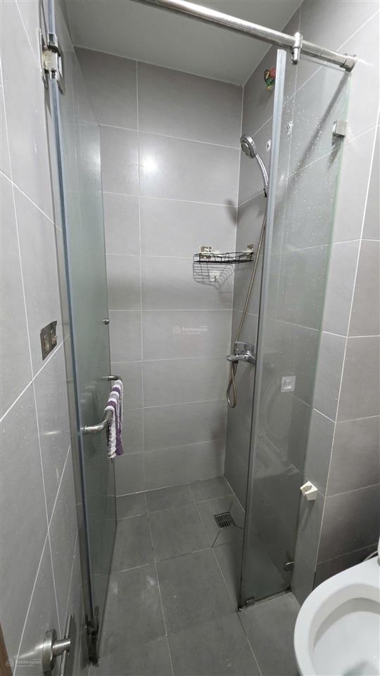 Cho thuê bcons plaza 1pn giá 5,5tr, ngay làng đh thủ đức