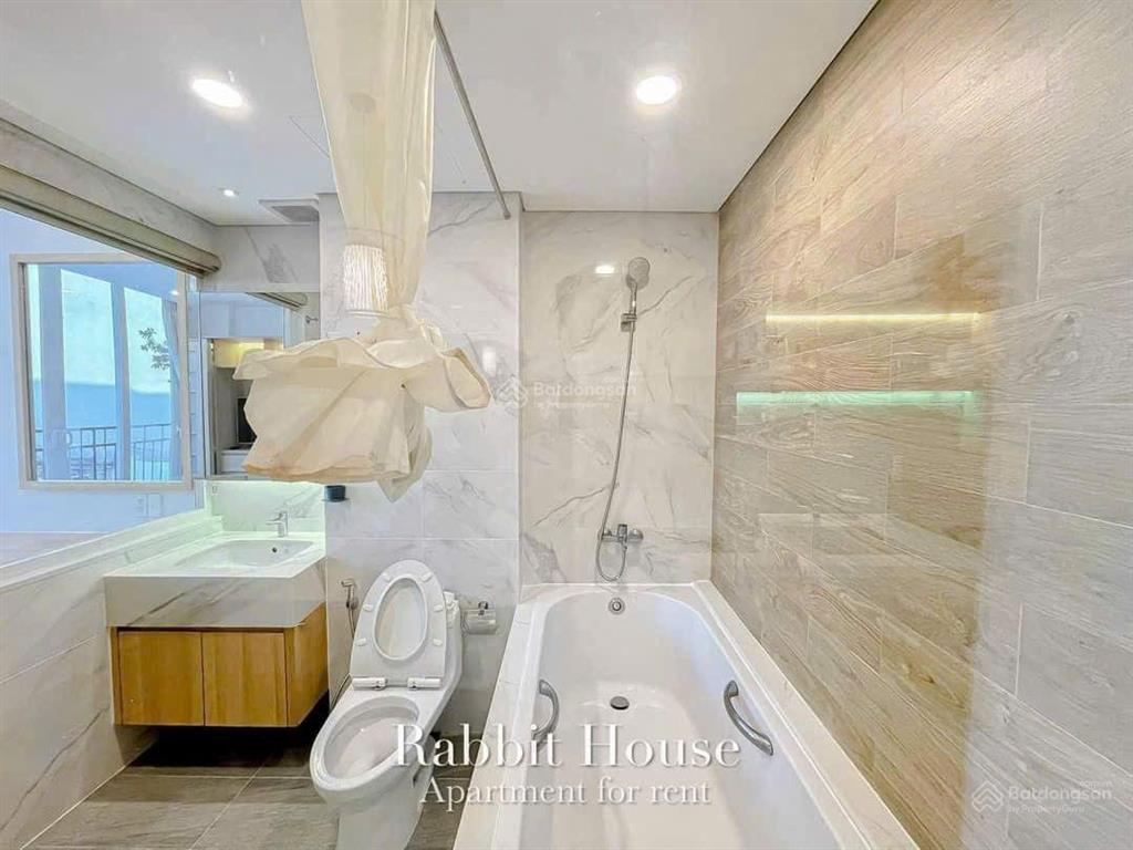 Căn hộ cao cấp mới xây đường nguyễn hữu cầu (quận 1)