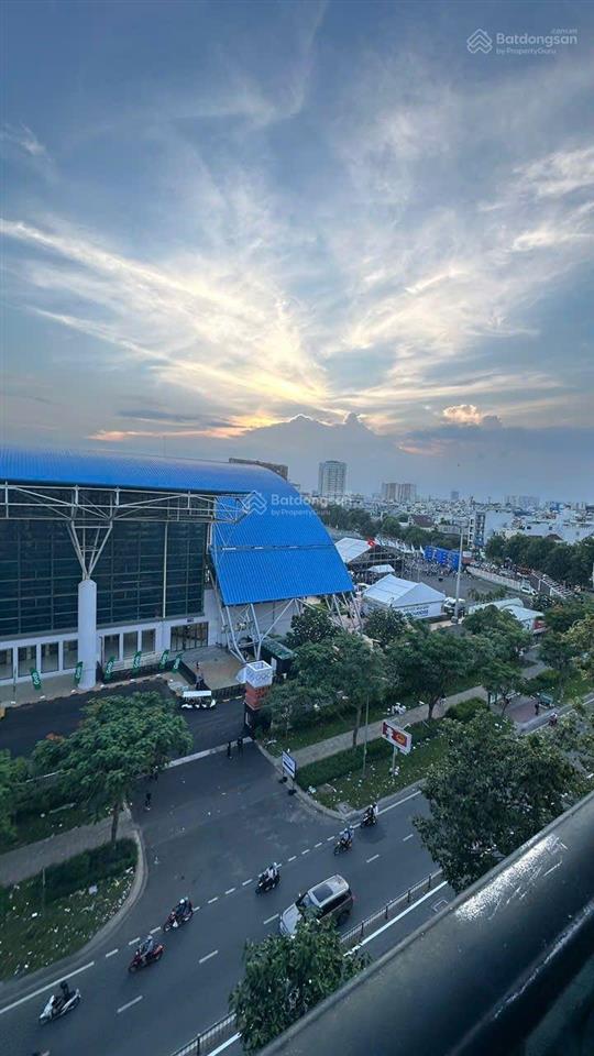 Cho thuê studio 39m ban công, full nội thất, thang máy, lý thường kiệt q10