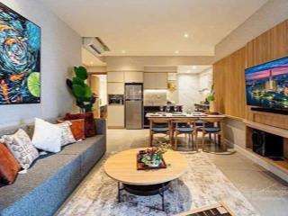 Có sổ + view ngoài  bán chcc oriental plaza , âu cơ , dt  83m2 2 phòng ngủ 2wc, giá 4 tỷ 250