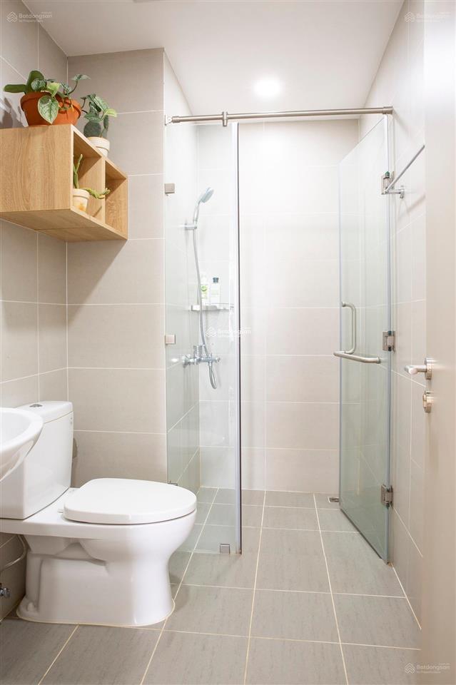 Có sổ + nhà đẹp, bán chcc him lam chợ lớn, quận 6. 86m2 2 phòng ngủ lớn 2wc, giá 4 tỷ 350