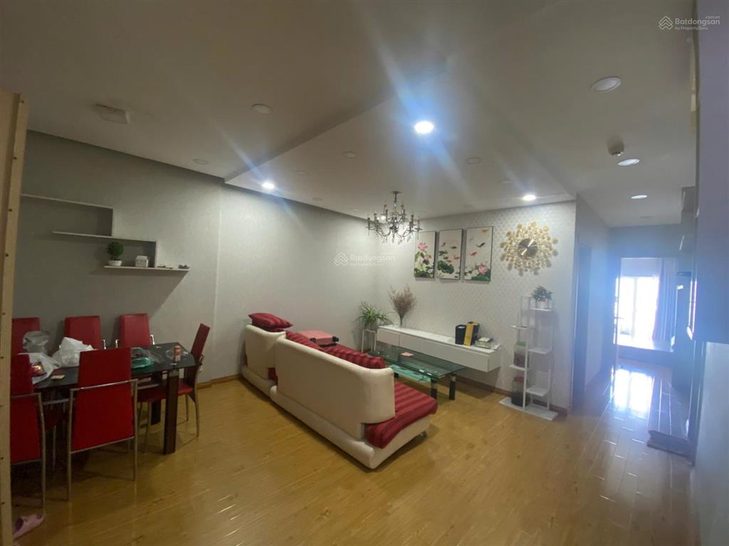 Bán cc oriental plaza 685 âu cơ, 4,3 tỷ, 81m2, view đẹp, hàng hot