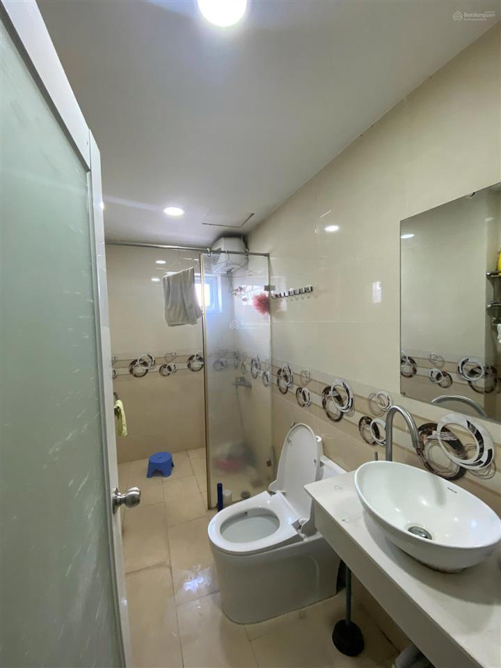 Bán cc oriental plaza 685 âu cơ, 4,3 tỷ, 81m2, view đẹp, hàng hot