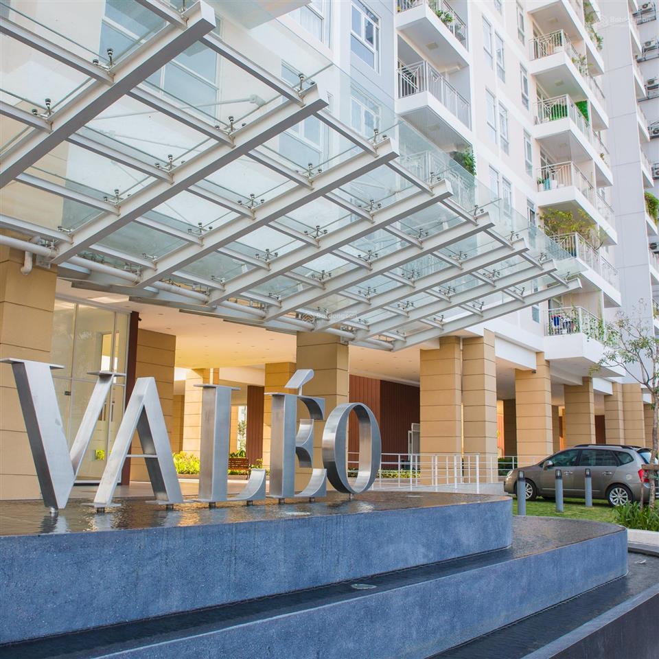 Bán chcc valeo, dt 80m2 3 phòng ngủ 2wc, giá 4 tỷ 700 full nội thất + có sổ  tin thật 100%