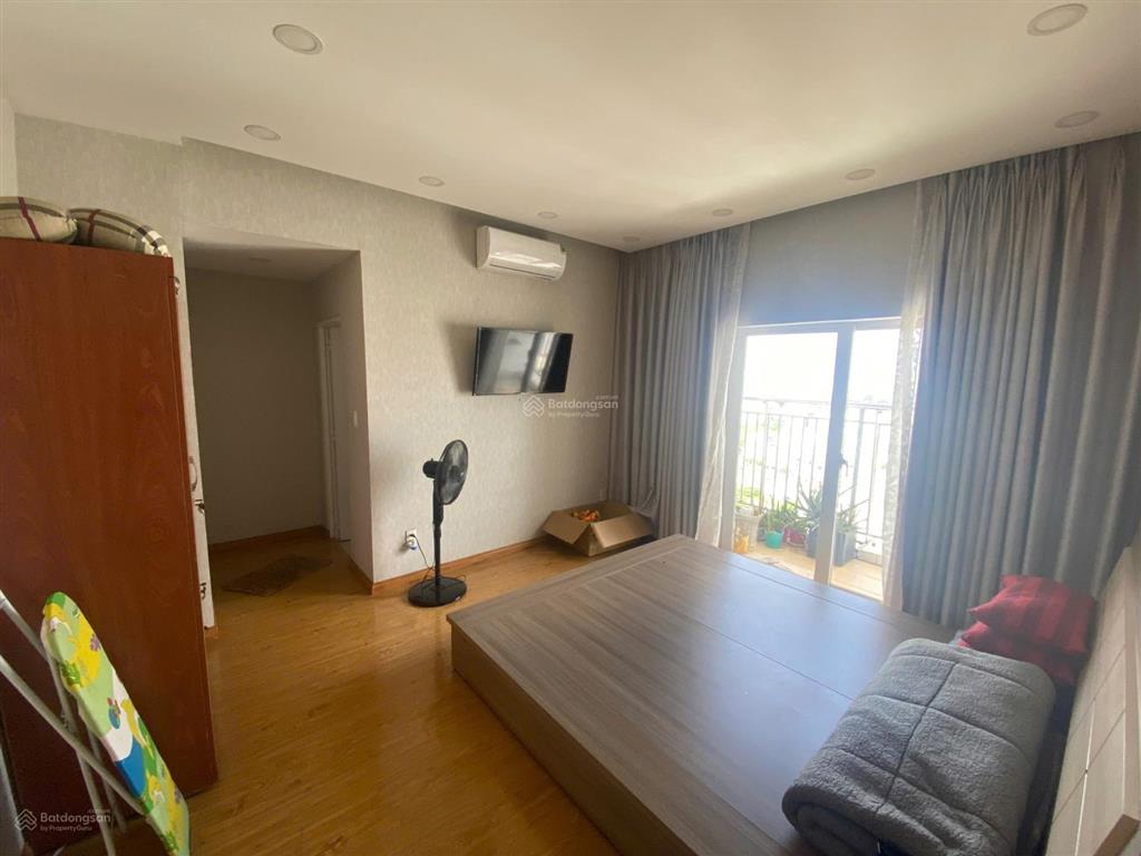 Bán căn hộ chung cư 2pn, 2wc tại oriental plaza 685 âu cơ, tân phú. 81m2 2pn 4,3 tỷ tin thật 100%
