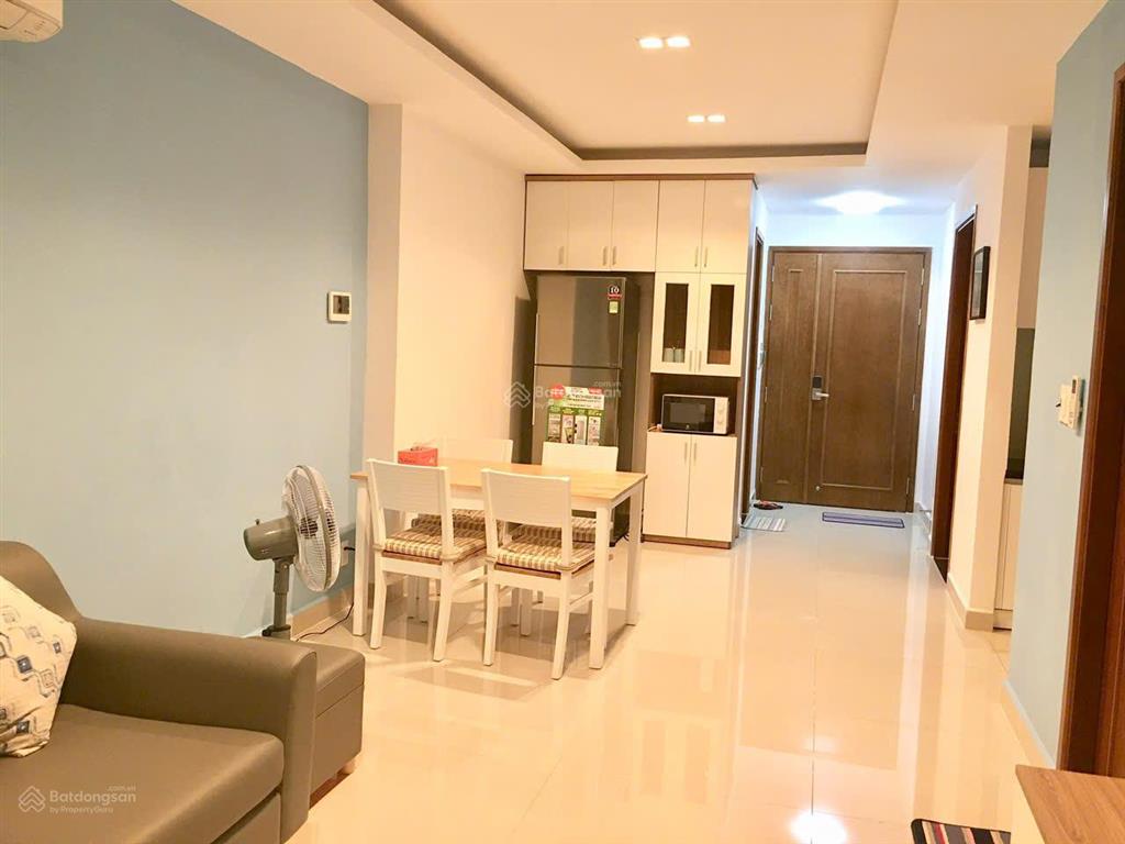 Hậu bán chcc 312 lạc long quân. dt  68m2 2pn 2wc, giá 3 tỷ 250 có sổ ( nhà đẹp + giá cạnh tranh )