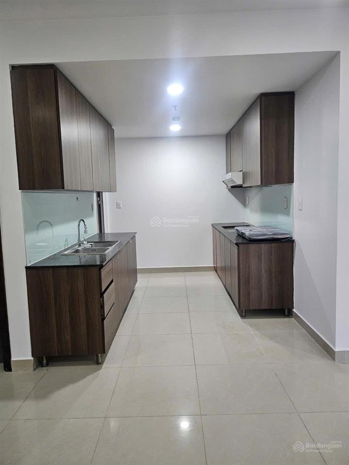 Bán chcc an phú apartment. dt 126.2m² 3 phòng ngủ 3wc, giá 6.1tỷ có sổ hồng, tin thật 100%  lô a