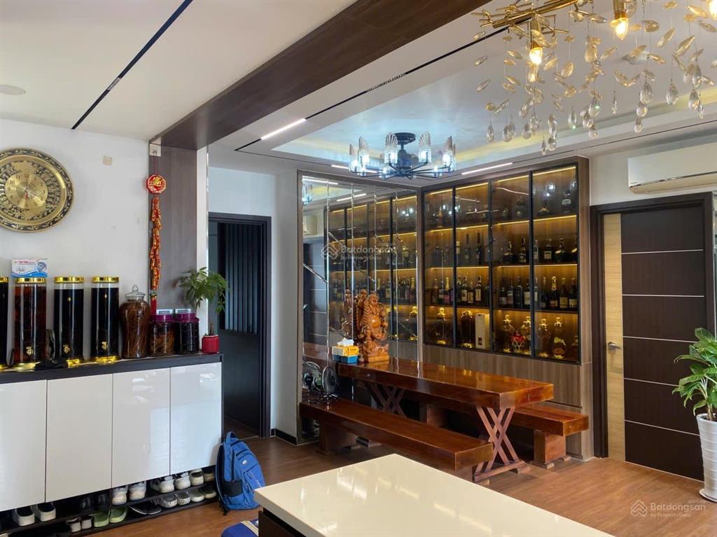 Cho thuê chcc xi grand court. 3 phòng ngủ 2wc full nội thất, giá 20 triệu, nhà đẹp, tin thật