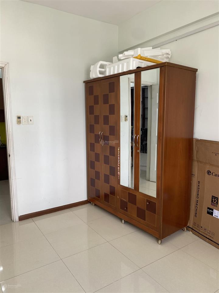 Bán chcc âu cơ tower, 75m², 2pn, 2wc, 4 tỷ. có sổ. trần cao hơn 3m. view thoáng. tin thật 100%