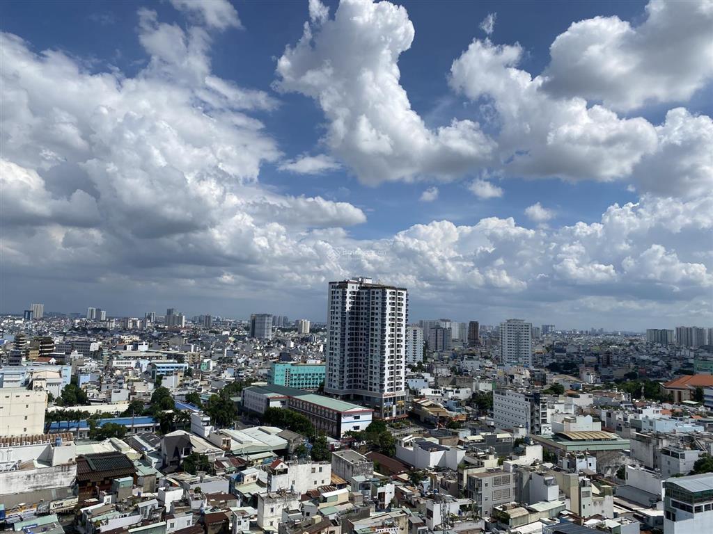 Bán chcc âu cơ tower, 75m², 2pn, 2wc, 4 tỷ. có sổ. trần cao hơn 3m. view thoáng. tin thật 100%