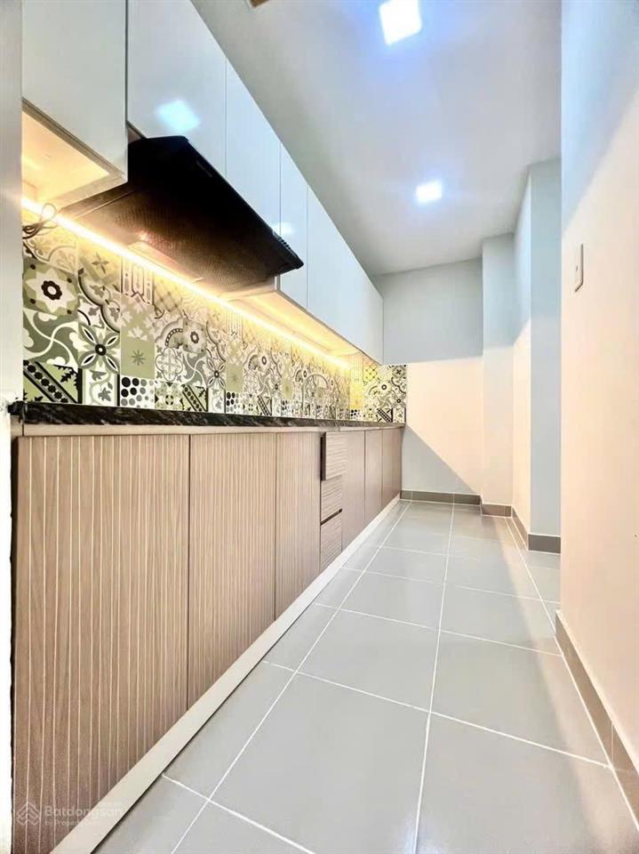 Bán chcc lotus garden, tân phú, 60m², 2 phòng ngủ, nhà mới, full nội thất, giá 3 tỷ 690 có sổ