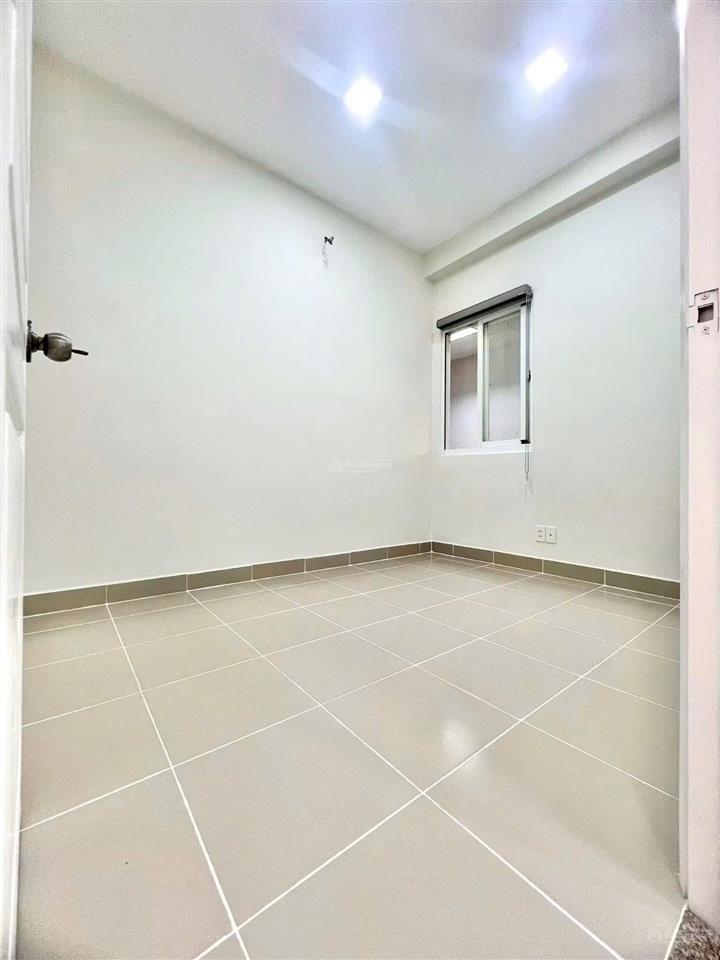 Bán chcc lotus garden, tân phú, 60m², 2 phòng ngủ, nhà mới, full nội thất, giá 3 tỷ 690 có sổ
