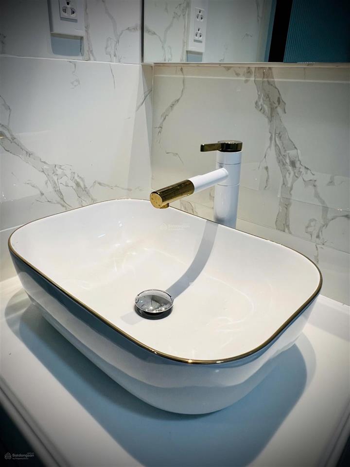 Căn lớn nhất, giá tốt, 106,3m2, 3 phòng ngủ, 3 wc, giá 5 tỷ bao tất cả chi phí, chcc oriental