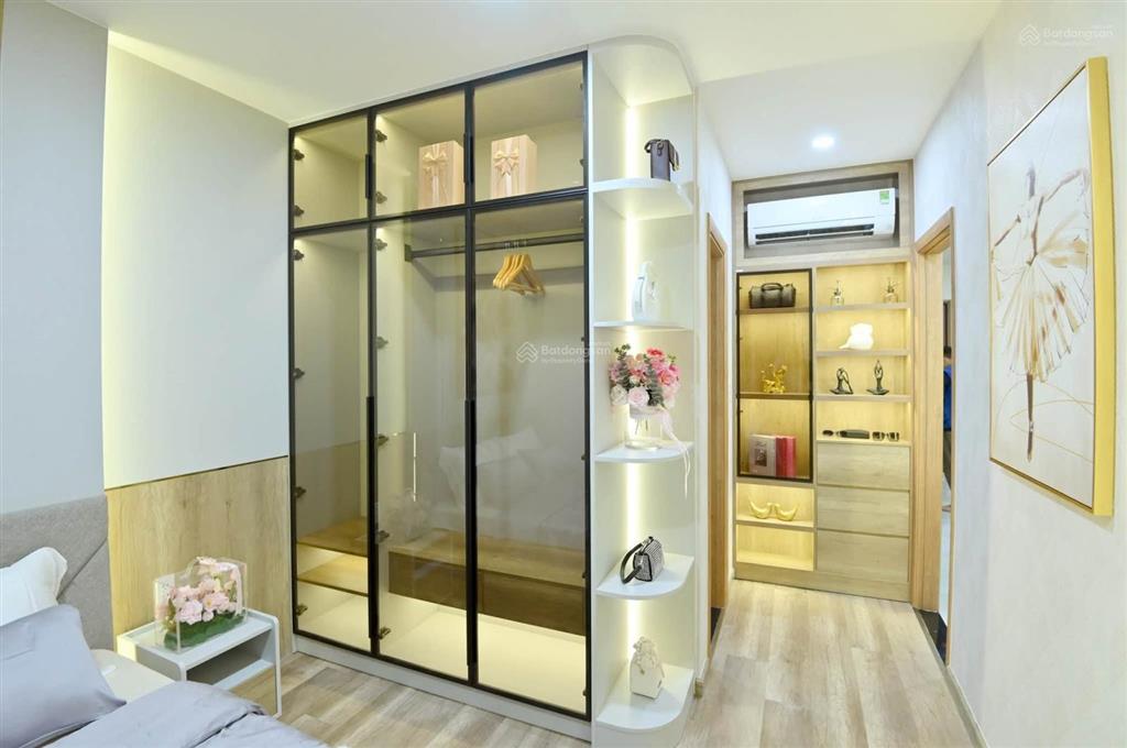 Bán chcc carillon 7, lương minh nguyệt, tân phú, dt 79m2, 2 phòng ngủ, 2wc, giá 4 tỷ 250, có sổ
