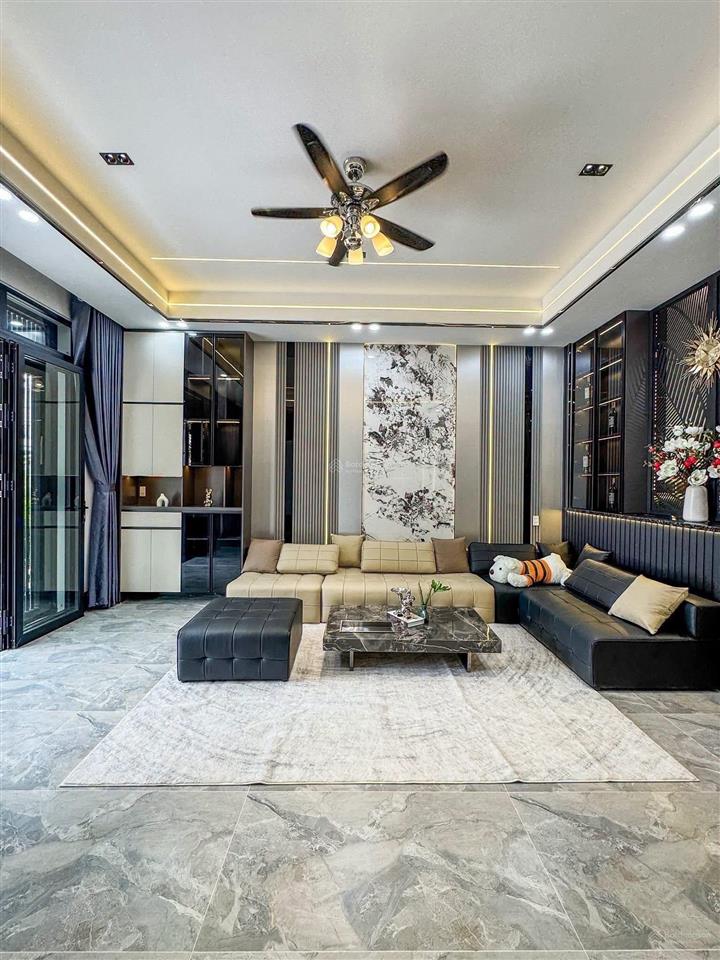 Cho thuê chcc carillon 1, hoàng hoa thám, 106m, 3 phòng ngủ, 2 wc, giá 15 triệu full nội thất đẹp