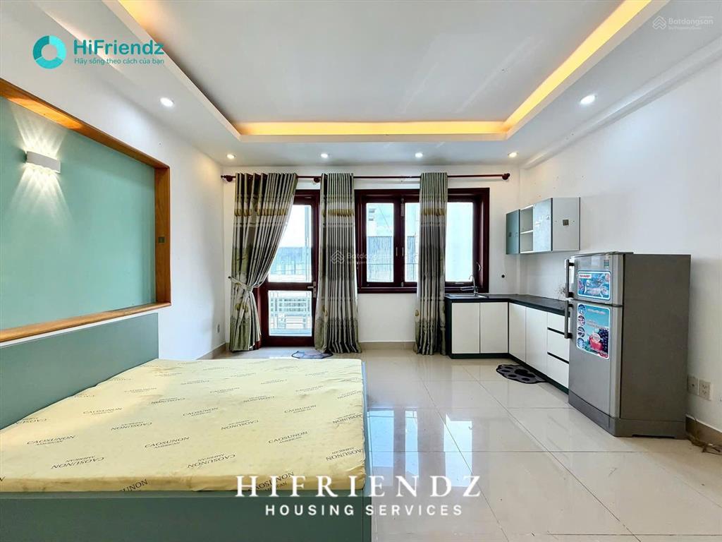Trống sẵn ở liền phòng full nội thất cực ngon, giá cực mềm, gần ueh, vhu