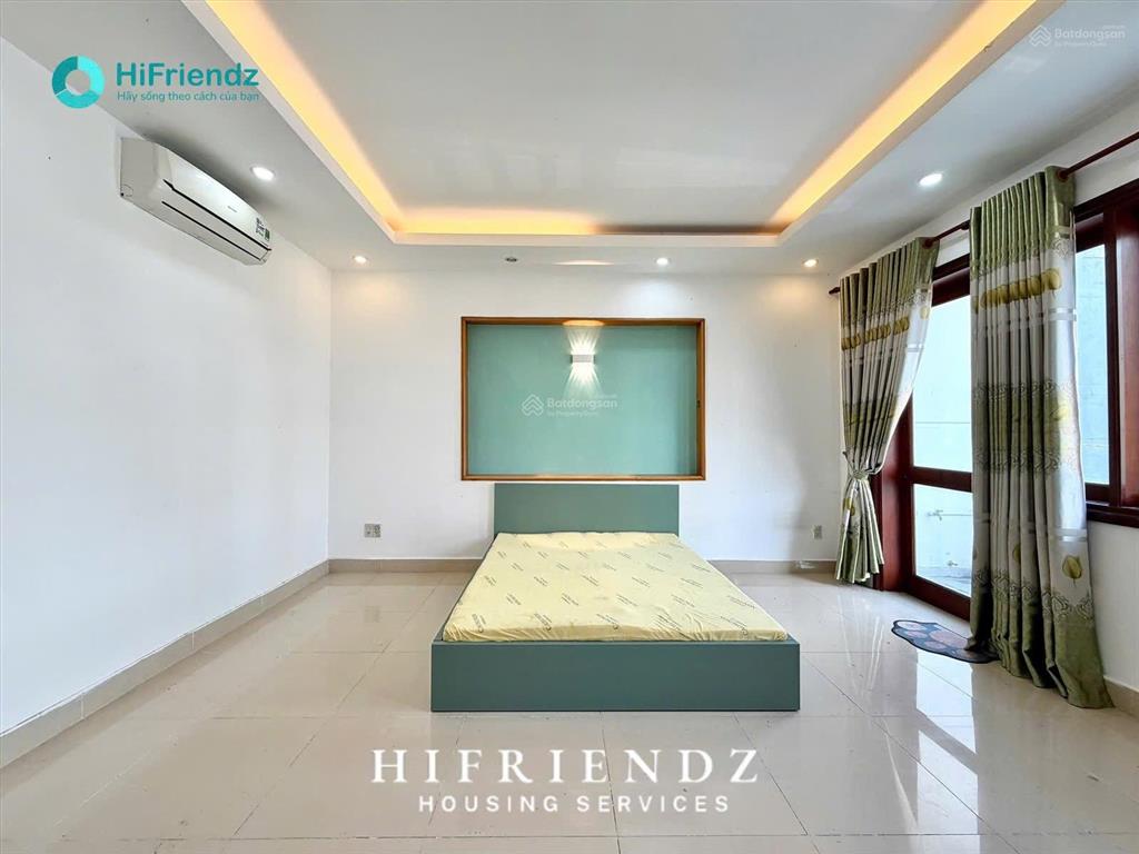 Trống sẵn ở liền phòng full nội thất cực ngon, giá cực mềm, gần ueh, vhu