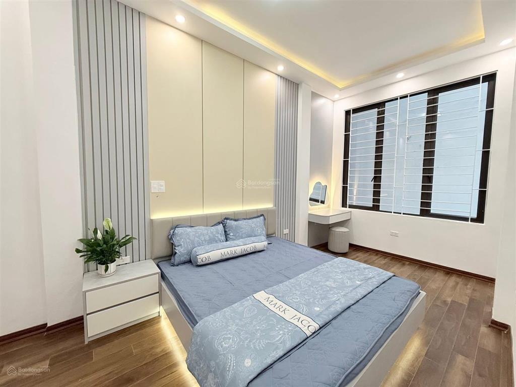 Bán nhà đô nghĩa hà đông 60m2 , 5tầng mt4m giá chỉ 12.9 tỷ phân lô , oto tránh