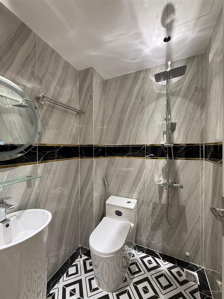 Bán nhà vạn phúc hà đông lô góc, hai mặt ngõ, thang máy, 50m², 5 tầng, giá 11,5 tỷ kinh doanh tốt.