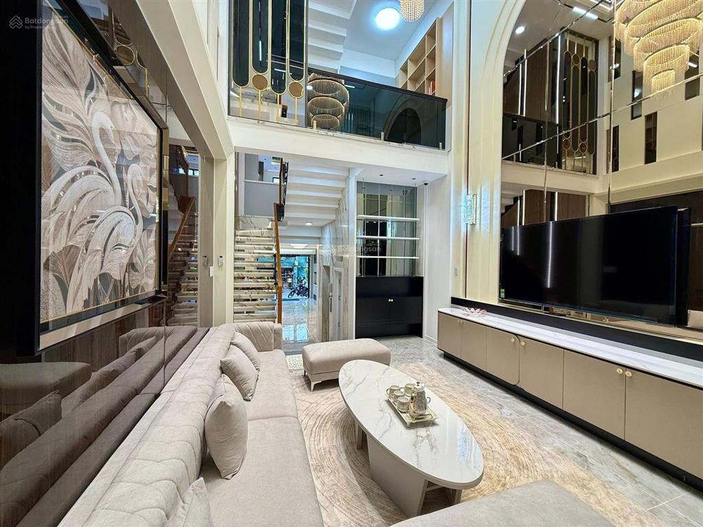 Bán nhà phân lô vip khu đấu giá ngô thị nhậm hà đông