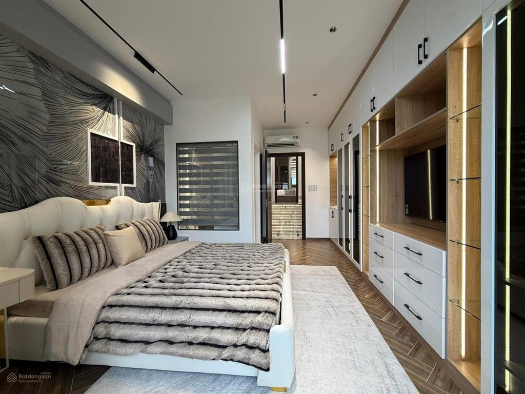 Bán nhà phân lô vip khu đấu giá ngô thị nhậm hà đông