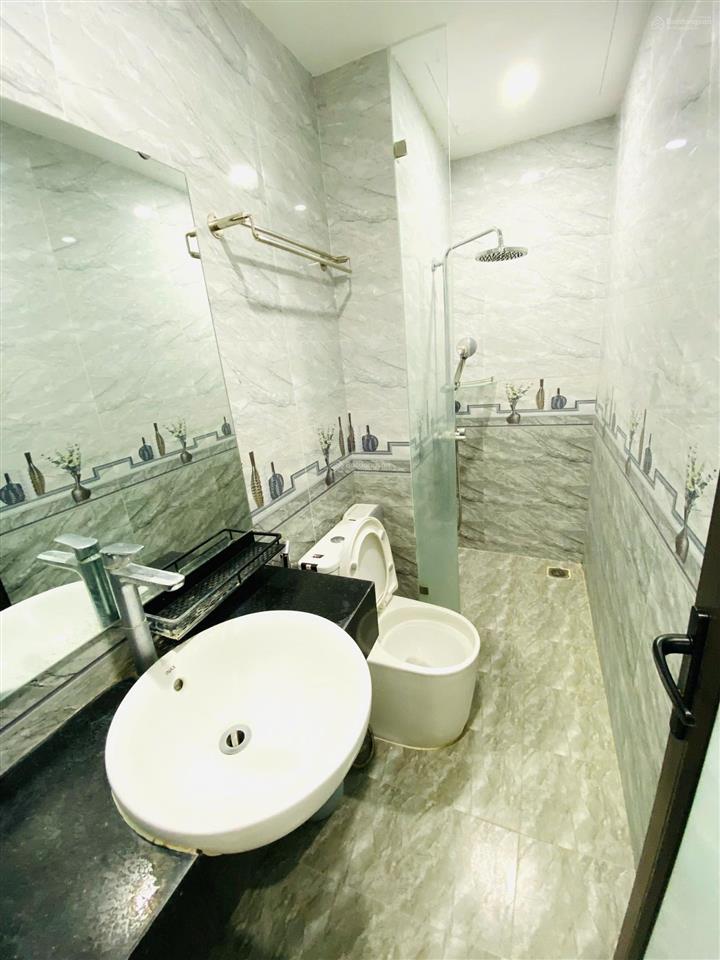 Đập hộp phòng cực vip 1 ngủ 1 khách ngay tại đội cấn