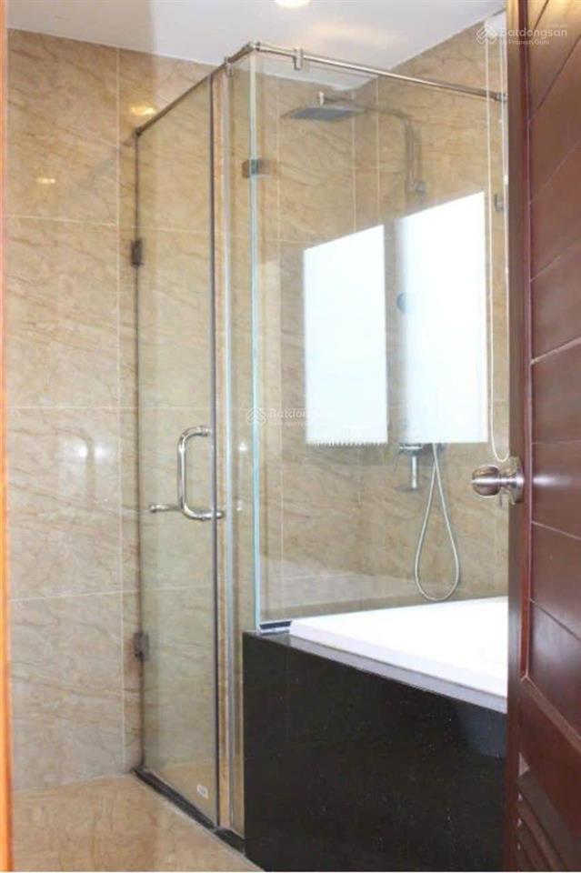 Bán căn hộ dịch vụ apartment 200m2 6 tầng hồ tây 75 tỷ