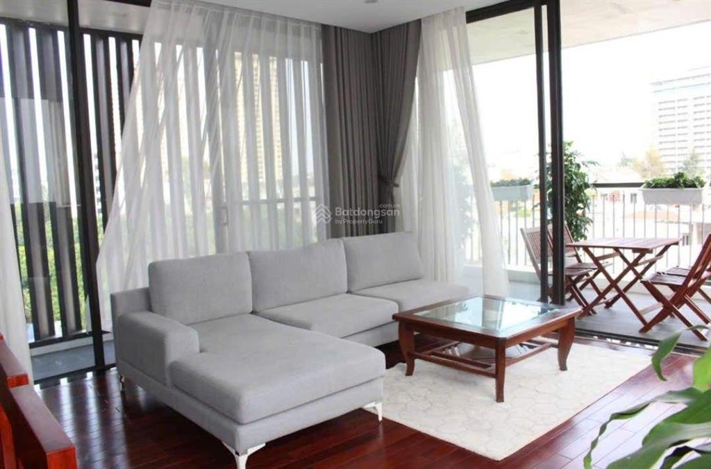 Bán căn hộ dịch vụ apartment 200m2 6 tầng hồ tây 75 tỷ