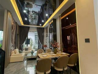 Bán nhà 2 mặt kiệt trước, sau  ngay tt hải châu.  hồng 0905 287 *** xem nhà ngay