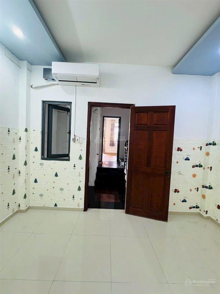 Phạm văn chiêu hxh đậu cửa ngang 4m dài 13m 4tầng 4pn giá 5.99 tỷ tl