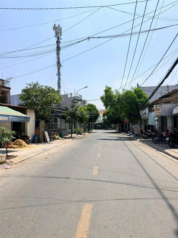 Nhà mặt tiền đường q12 ngang 4.1m dài 27m 3tầng 5pn hơn 7 tỷ tl