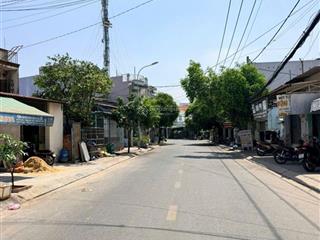 Nhà mặt tiền đường q12 ngang 4.1m dài 27m 3tầng 5pn hơn 7 tỷ tl