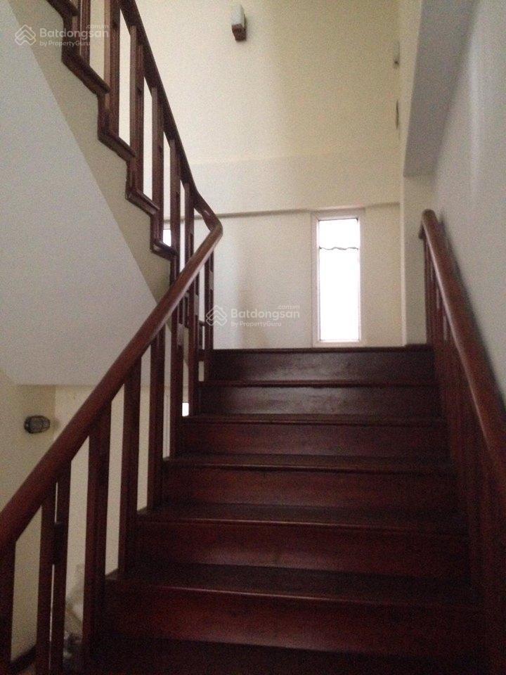 Cho thuê nhà biệt thự liền kề khu đô thị mỹ đình 2 dt 176,2m² xây dựng 135m² x 4t mt lô góc 28m
