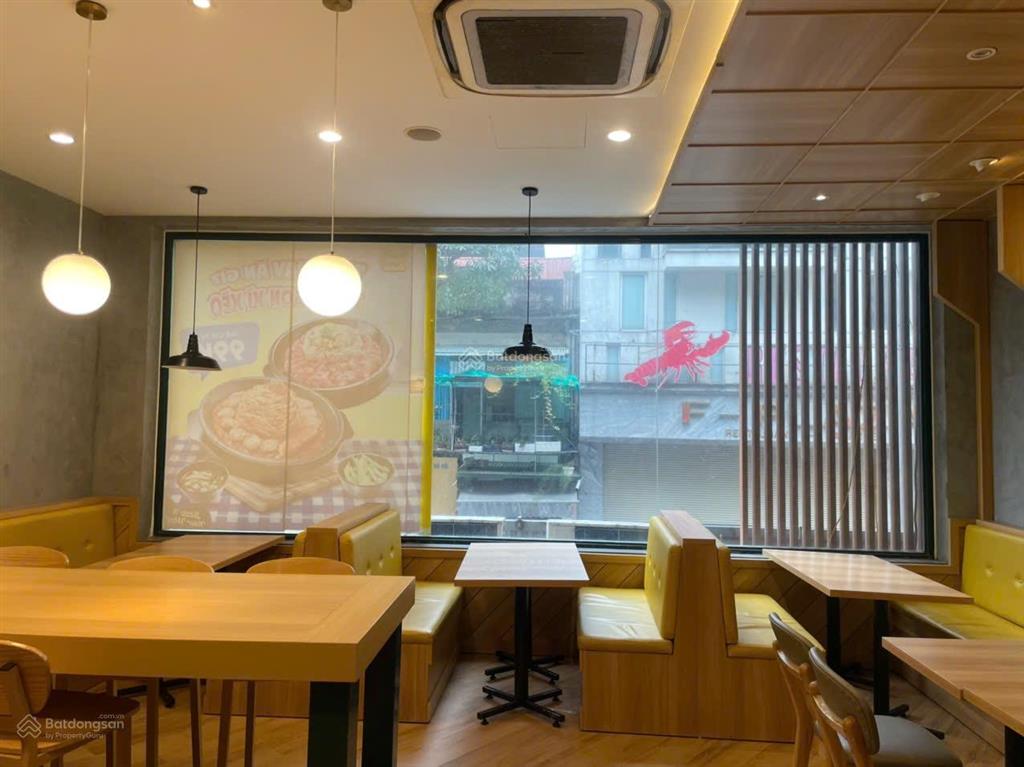 Cho thuê nhà mặt phố tân mai dt 85m x 5t mt lô góc 14m