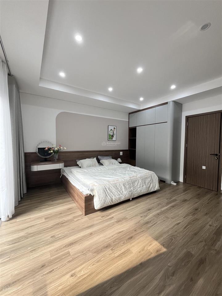 Nhỉnh 12 tỷ nhà đẹp 6t tháng máy ở luôn, hiếm khu ngã tư sởtrường chinh tây sơn  nguyễn trãi