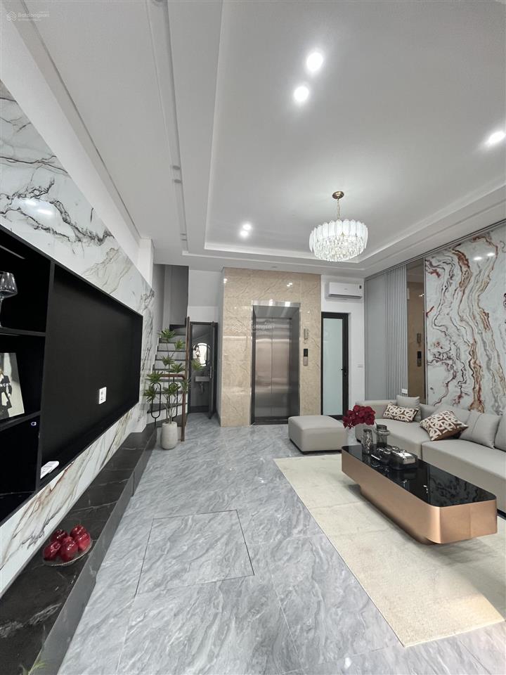 Nhỉnh 12 tỷ nhà đẹp 6t tháng máy ở luôn, hiếm khu ngã tư sởtrường chinh tây sơn  nguyễn trãi