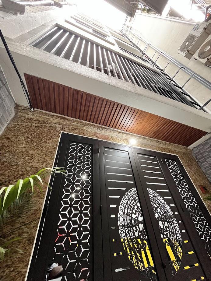 Bán nhà bạch mai  hai bà trưng, dt 75m2 x5 tầng thang máy, ở và khai thác kd đỉnh nhất khu vực