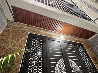 Bán nhà bạch mai  hai bà trưng, dt 75m2 x5 tầng thang máy, ở và khai thác kd đỉnh nhất khu vực