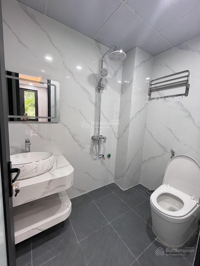 Cho thuê sàn văn phòng kim mã  giảng võ, dt 110m/sàn, thang máy, vỉa hè để xe, ô tô dừng đỗ
