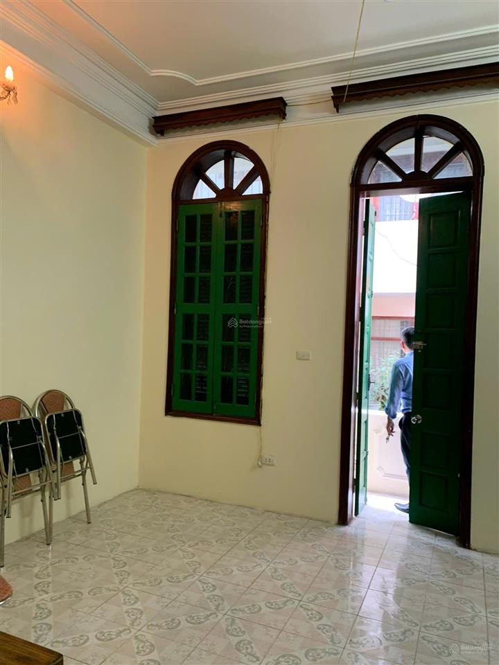Cho thuê nhà vũ ngọc phan  láng hạ, đống đa, dt 58m x 4t phù hợp ở, văn phòng, lớp học