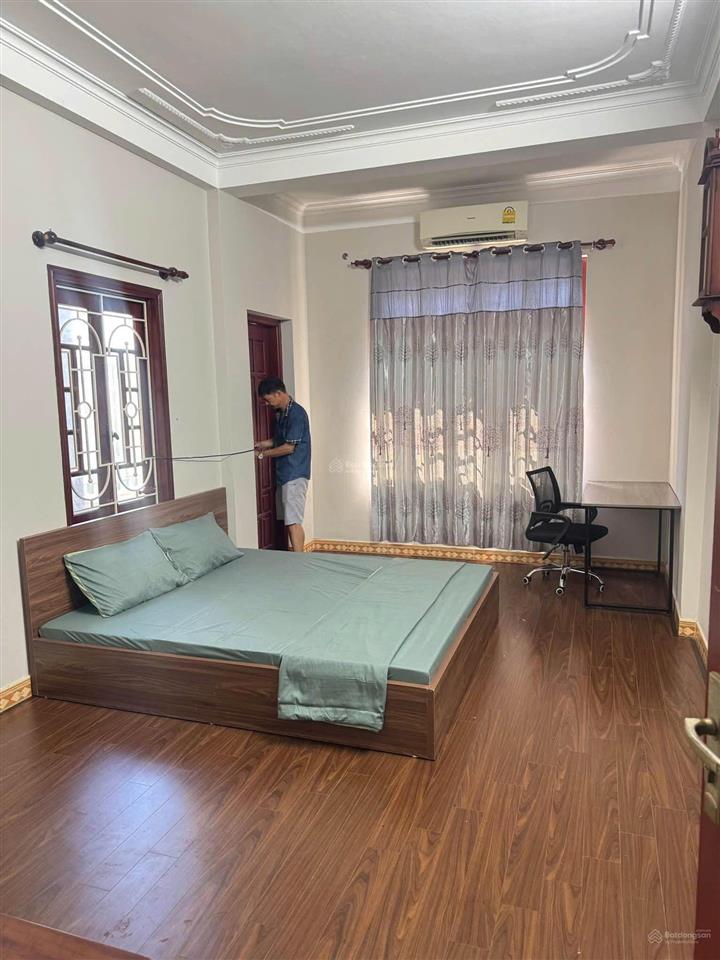 Cho thuê nhà riêng trần khát chânhai bà trưng, dt45mx5t, 3pn rộng, full đồ điện tử, giao nhà luôn
