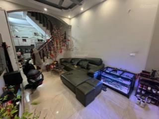 Cho thuê nhà riêng trần khát chânhai bà trưng, dt45mx5t, 3pn rộng, full đồ điện tử, giao nhà luôn