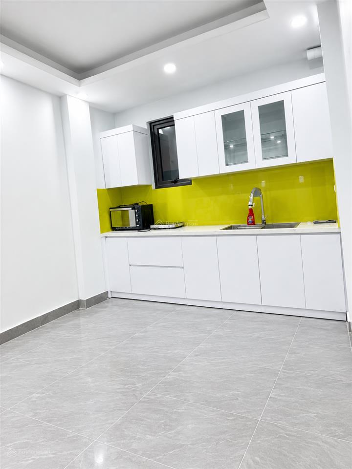 Cho thuê nhà riêng phố phúc xá  hồng hà, ba đình, dt 38m2, lô góc, 3pn đủ đồ, giao nhà ngay