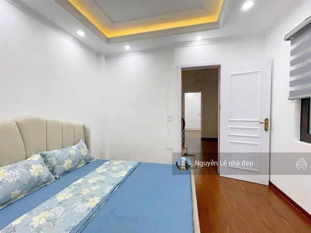 Nhà đẹp giáp nhất 5 tầng full nội thất cao cấp đang cho thuê 30tr nhỉnh 11 tỷ